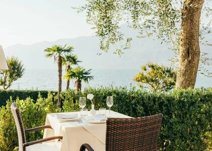 Hotels right at Lake Garda ✱ Hotels with private beach