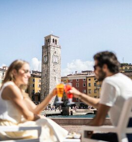 Hotel Castelletto ✔ Auf der Seepromenade nach Castelletto