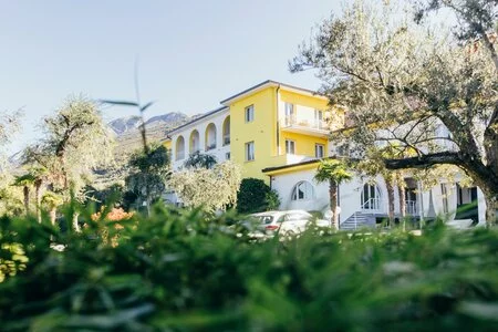 Hotels direkt am Gardasee ✱ Hotels mit Privatstrand